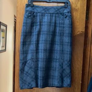 Midi pencil skirt with lining